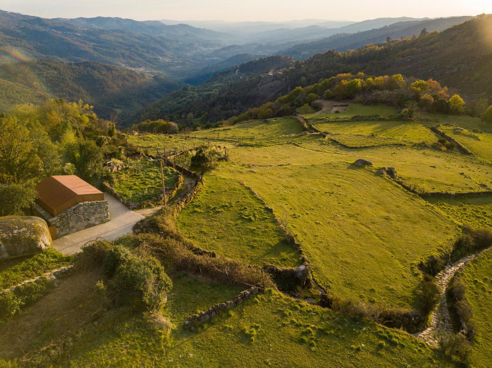 Geres - Leiras Do Tempo - Cottages Brufe Eksteriør bilde